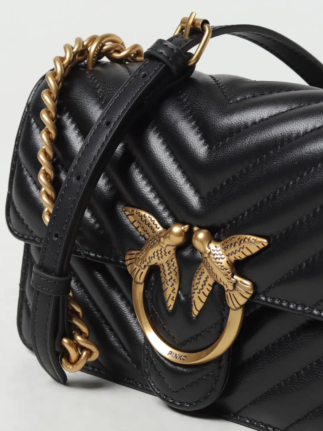 Borsa Love Mini Pinko in nappa matelassé