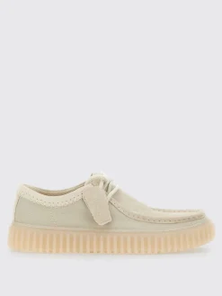 Derby Clarks in camoscio