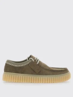 Derby Clarks in camoscio