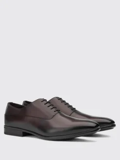 Derby Doucal's in pelle
