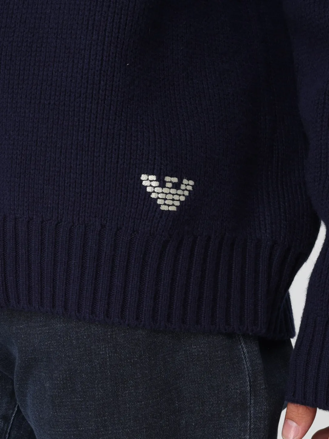 Maglia a v "sustainable" in lana di Alpaca Emporio Armani