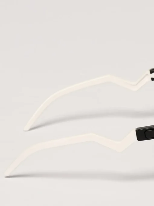 Occhiali da sole BXTR Oakley in acetato