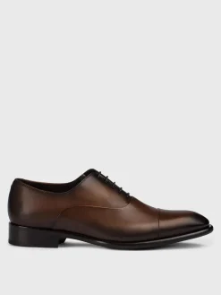 Oxford Doucal's in pelle lucida