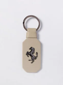 Portachiavi in pelle bovina con logo Ferrari