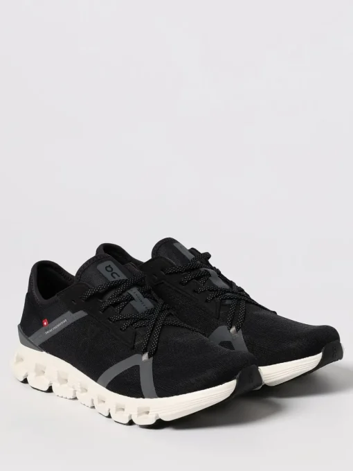 Sneakers Cloud X 4 On in mesh