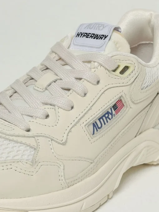 Sneakers Hyperway Autry in pelle e mesh