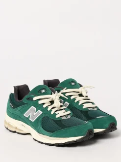 Sneakers 2002R New Balance in camoscio e mesh