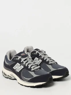 Sneakers 2002R New Balance in camoscio e mesh