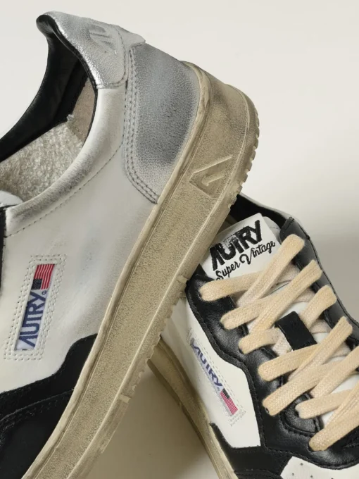 Sneakers Super Vintage Autry in pelle used