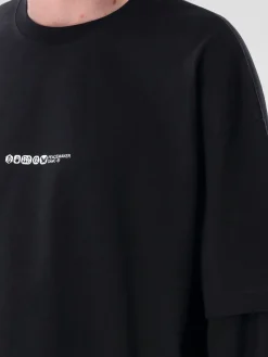 T-shirt in cotone con stampa grafica Oamc
