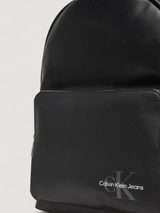 Zaino in pelle sintetica con logo Calvin Klein
