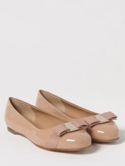 Ballerina Varina Ferragamo in vernice