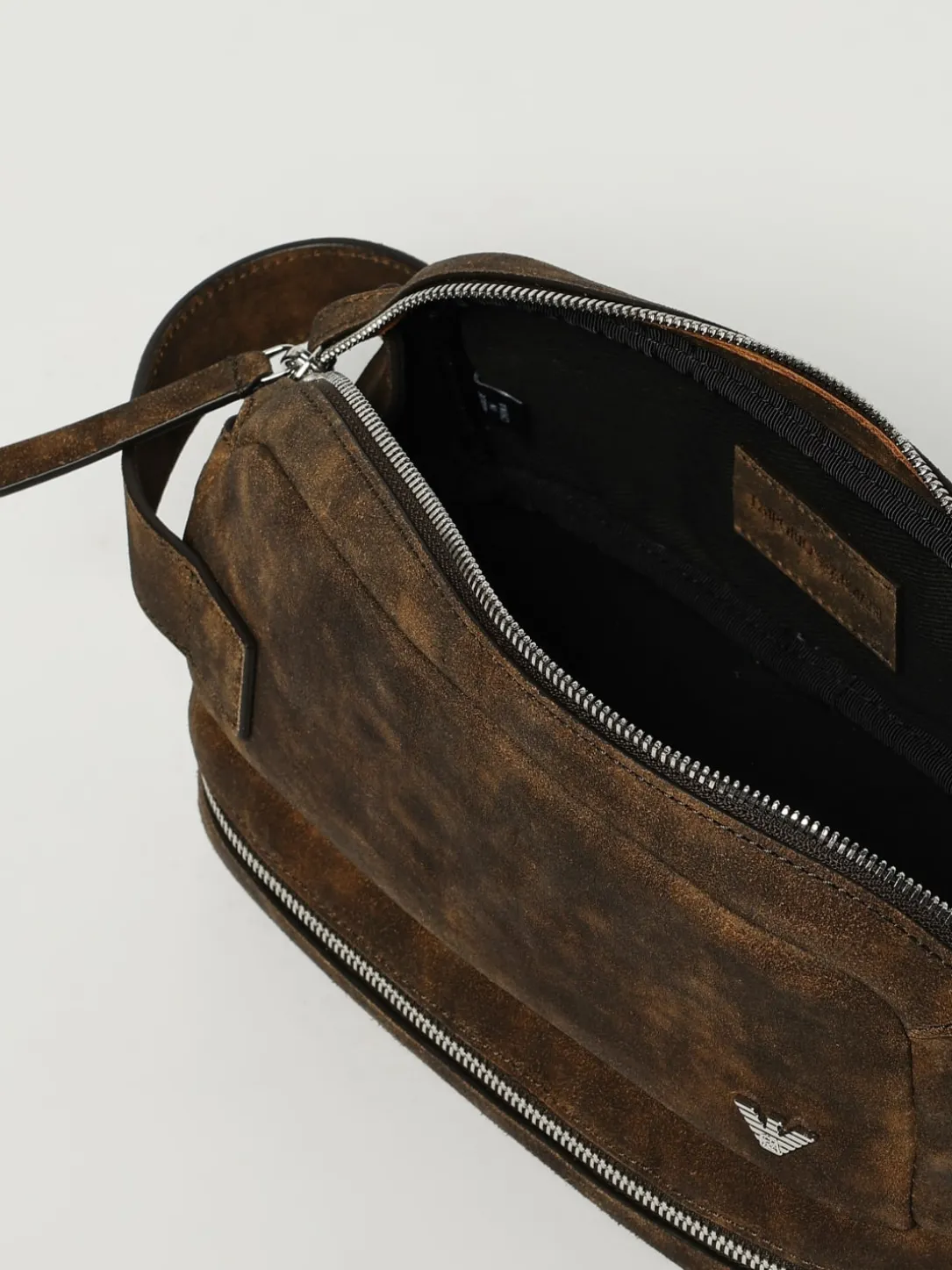 Beauty case in camoscio Emporio Armani