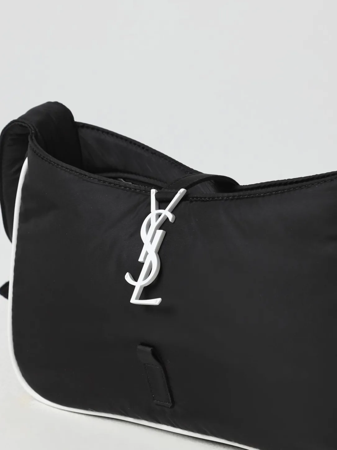 Borsa 5 À 7 Saint Laurent in nylon rigenerato Econyl®