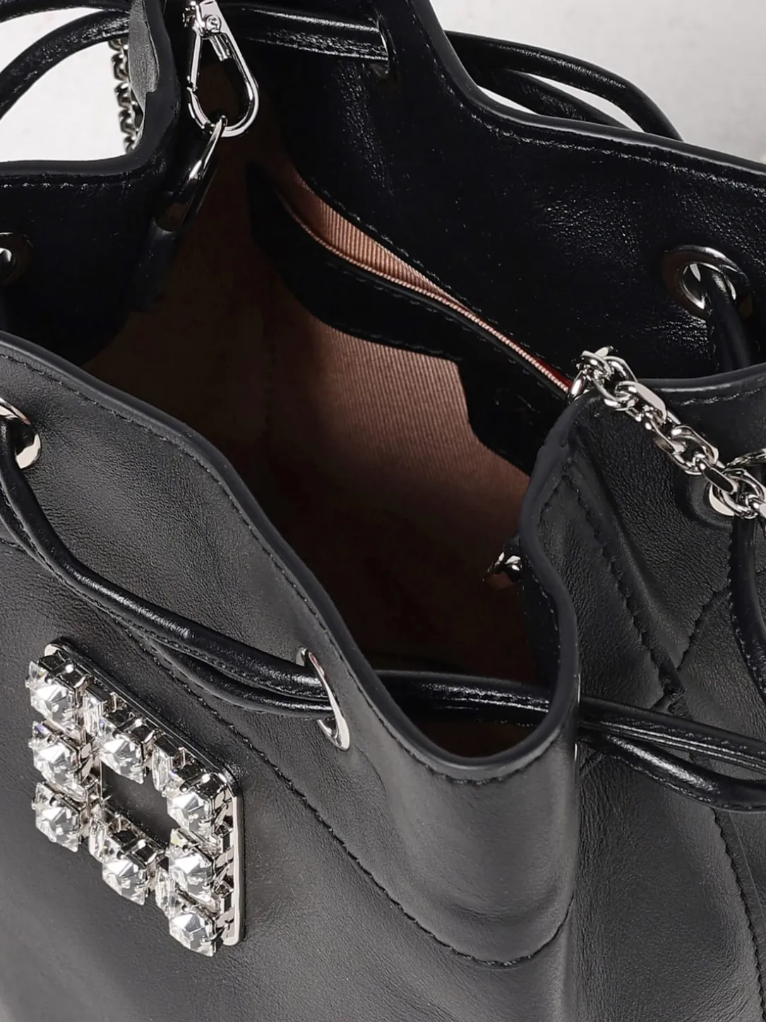 Borsa a secchiello Très Vivier in pelle Roger Vivier