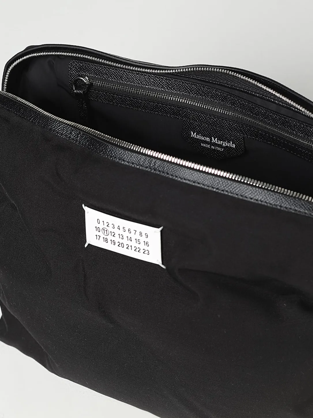 Borsa Glam Slam Maison Margiela in nylon capitonnè