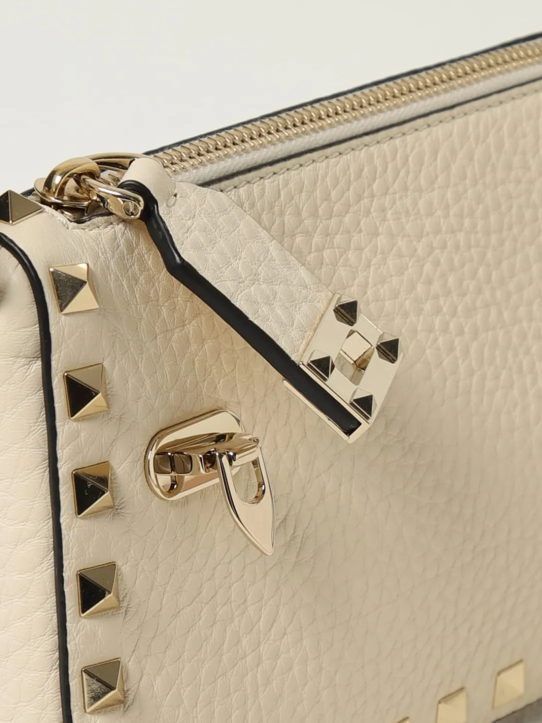 Borsa Rockstud Valentino Garavani in nappa matelassè