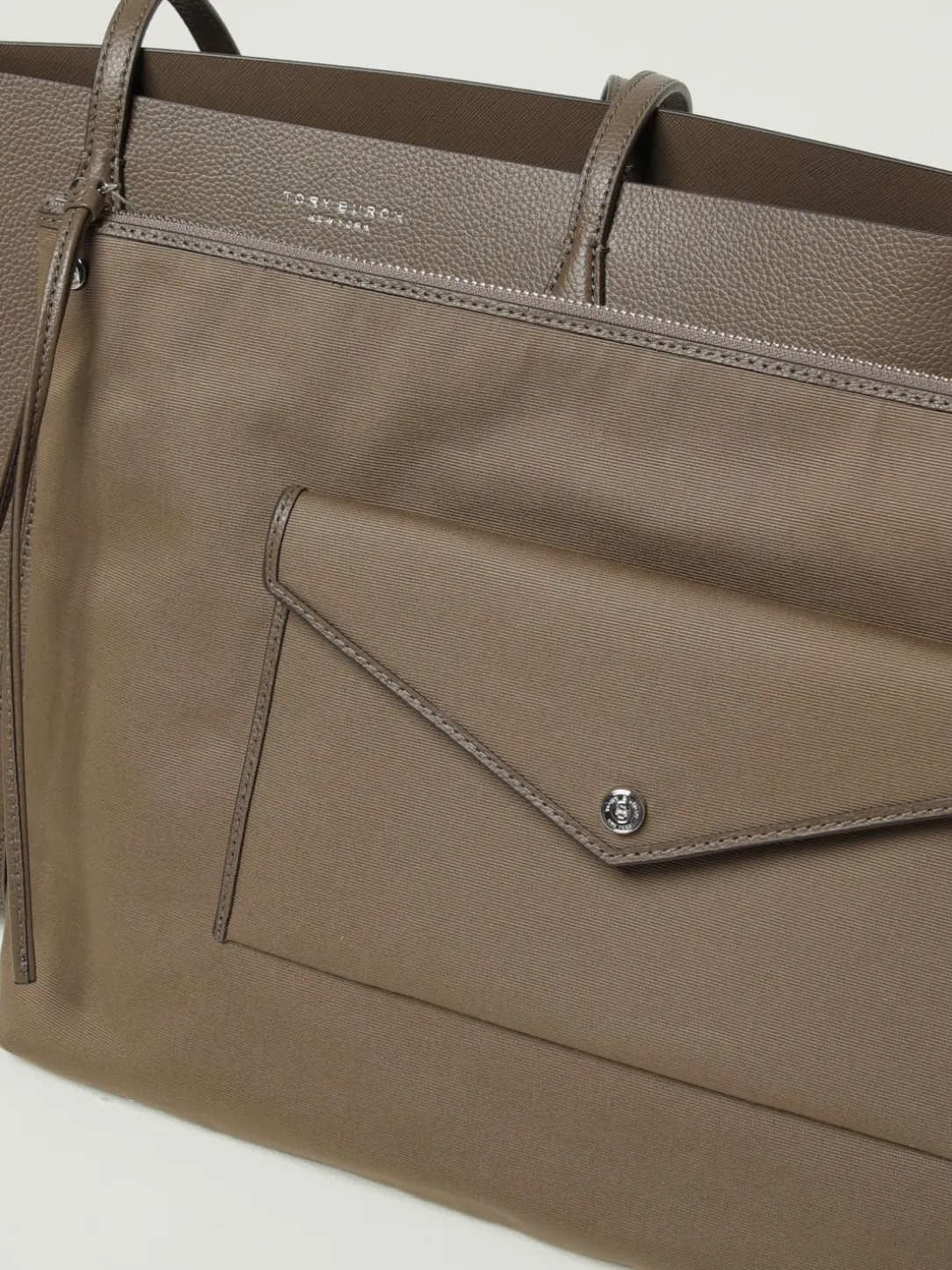 Borsa Shopping Perry Tory Burch in pelle a micro grana