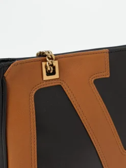 Borsa Viva Superstar Valentino Garavani in pelle