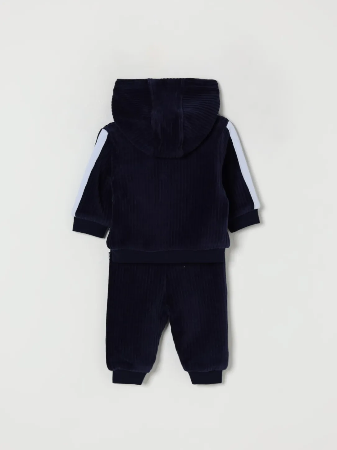 Coordinato in velluto con logo Boss