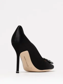 Décolleté Hangisi Manolo Blahnik in raso con fibbia gioiello