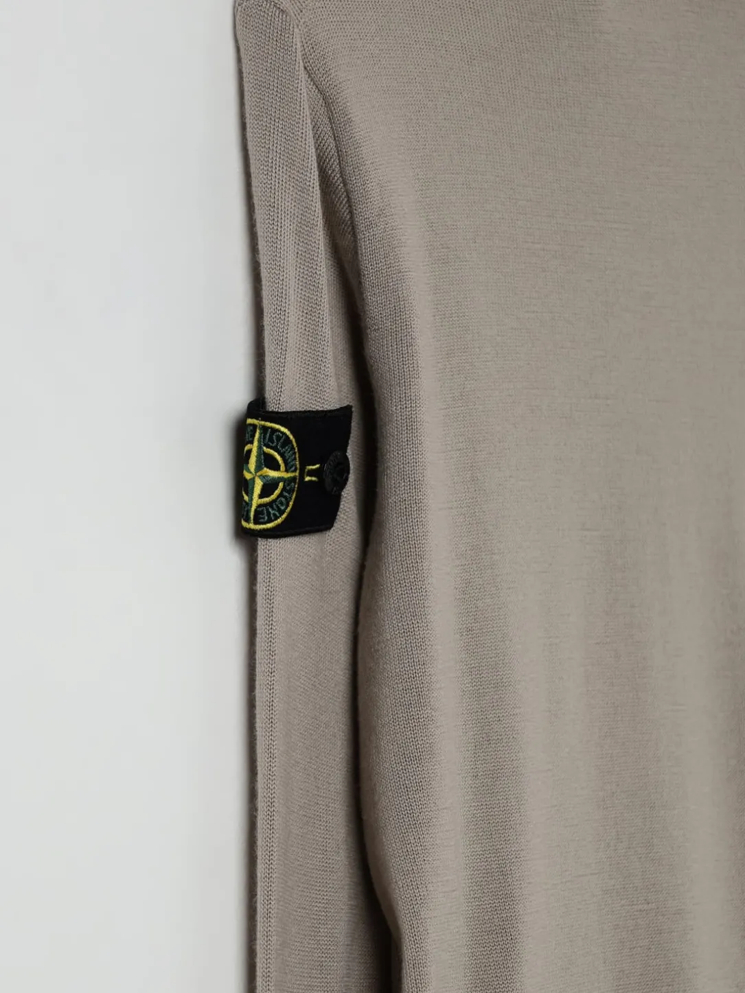 Maglia a girocollo in lana vergine Stone Island Junior
