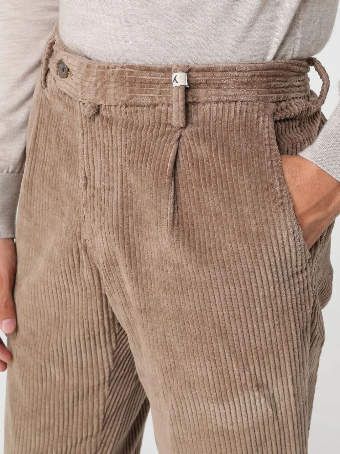 Pantalone Carrot regular in velluto Myths