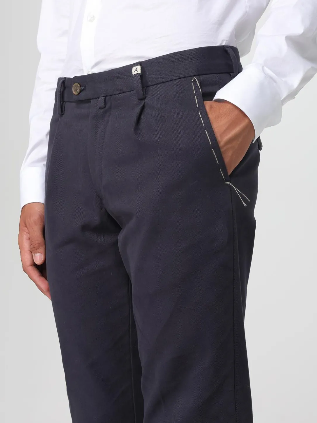Pantalone chino Myths in gabardine di cotone