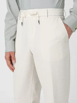 Pantalone sartoriale Boss in tessuto tecnico
