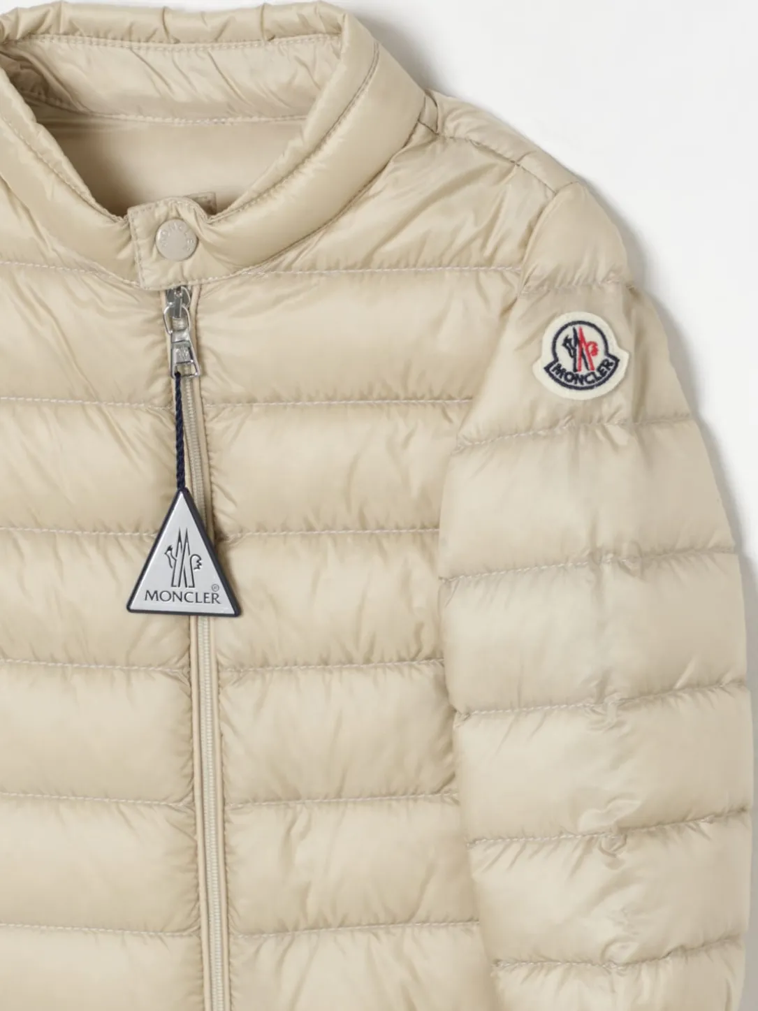 Piumino con logo Moncler in nylon imbottito