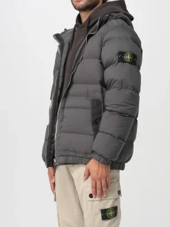 Piumino trapuntato Stone Island in nylon con cappuccio