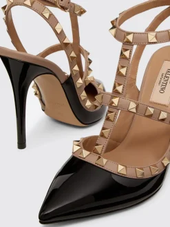 Pump Rockstud Valentino Garavani in vernice