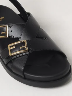 Sandalo Feel Fendi in pelle