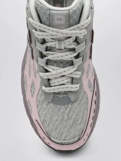 Sneakers 1906 New Balance in gomma e mesh