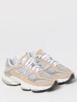 Sneakers 9060 New Balance in camoscio e mesh