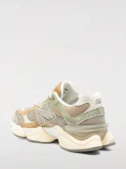 Sneakers 9060 New Balance in camoscio e mesh