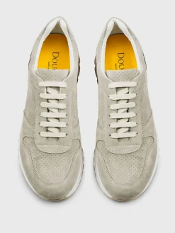 Sneakers Doucal's in camoscio traforato