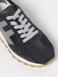 Sneakers 86er Hogan in camoscio e mesh