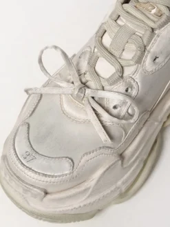 Sneakers Triple S Balenciaga in canvas used