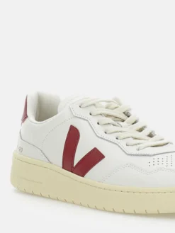 Sneakers V-90 Veja in pelle