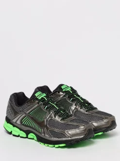 Sneakers Zoom Vomero 5 Nike in mesh e pelle sintetica laminata