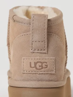 Stivaletto Classic Ultra Mini UGG in camoscio