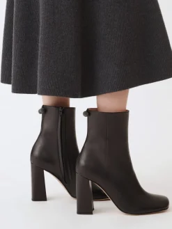 Stivaletto Fabiana Filippi in nappa con piercing gioiello