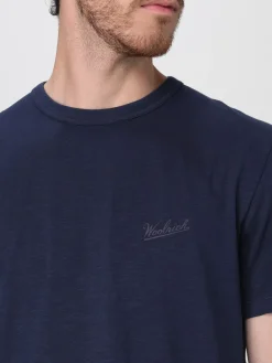 T-shirt basic con mini logo Woolrich