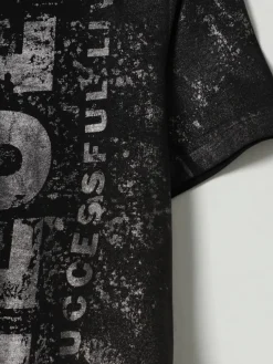 T-shirt in cotone con maxi logo stampato Diesel