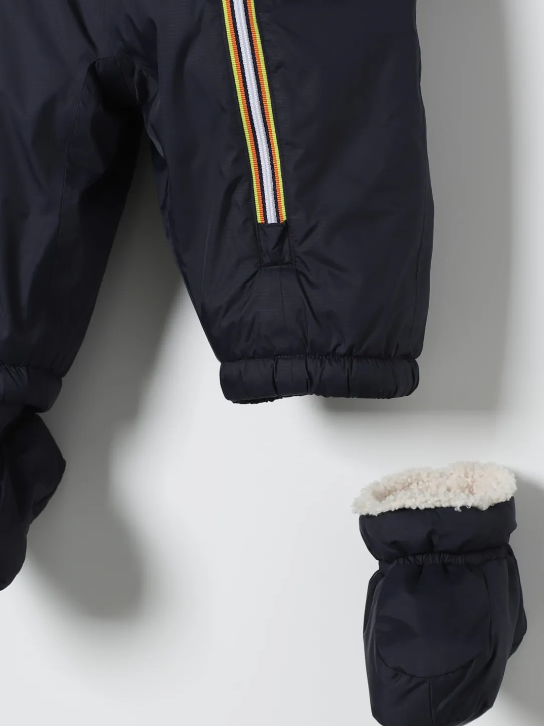 Tuta in nylon con cappuccio K-way