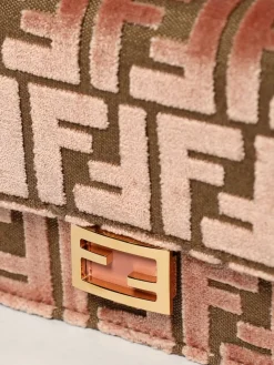 Wallet On Chain Baguette Fendi in cotone e ciniglia