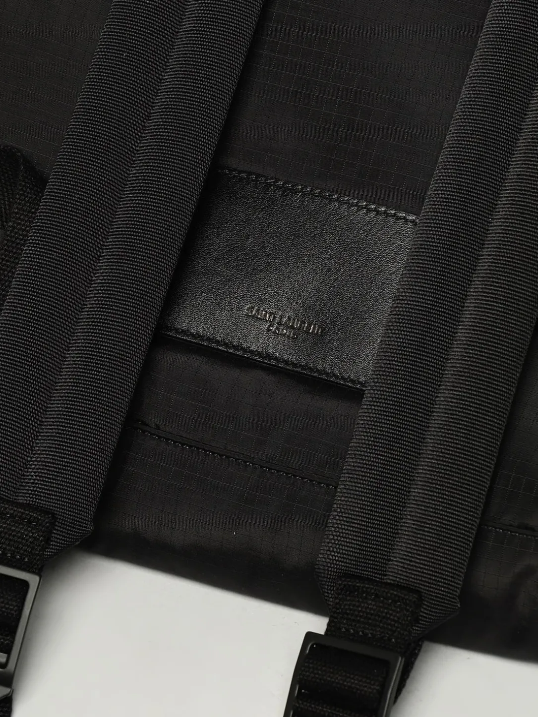 Zaino City Saint Laurent in nylon riciclato e pelle